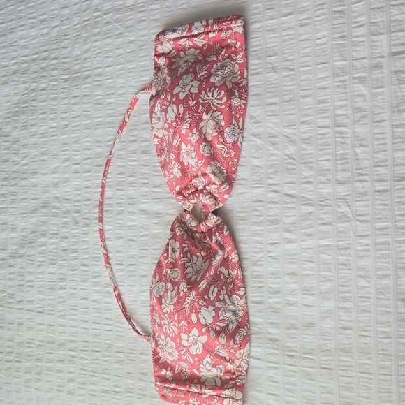 NWT*J CREW O-ring bandeau bikini top in tossed floral women's size 2X - Picture 2 of 10